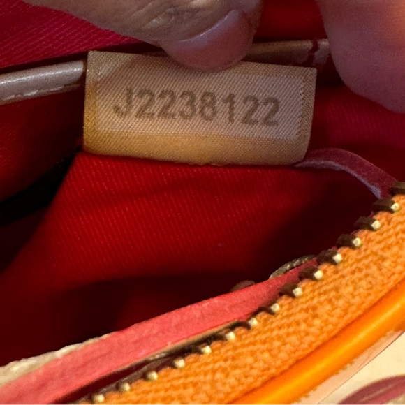 Dooney & Bourke Red Crossbody Orange Patent Leather Bag - Picture 9 of 16